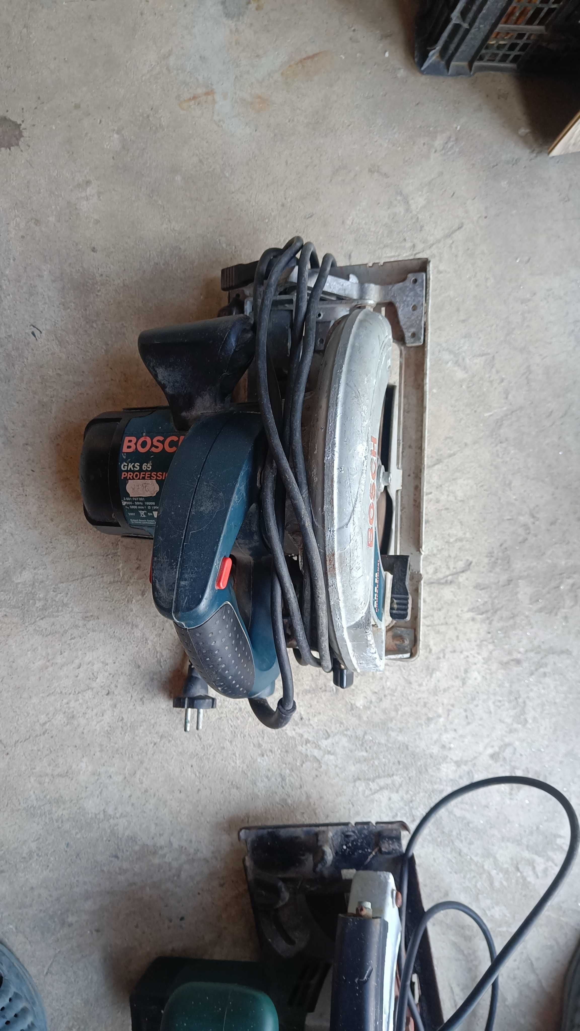 Циркуляр  Bosch GKS 65 1600W 190mm