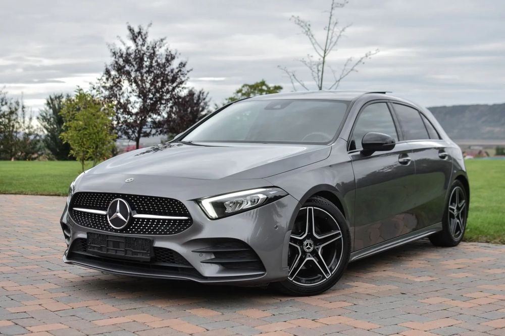 Mercedes-Benz A 160 AMG VirtualCockpit Matrix-LED Distronic Panoramic Camera Video
