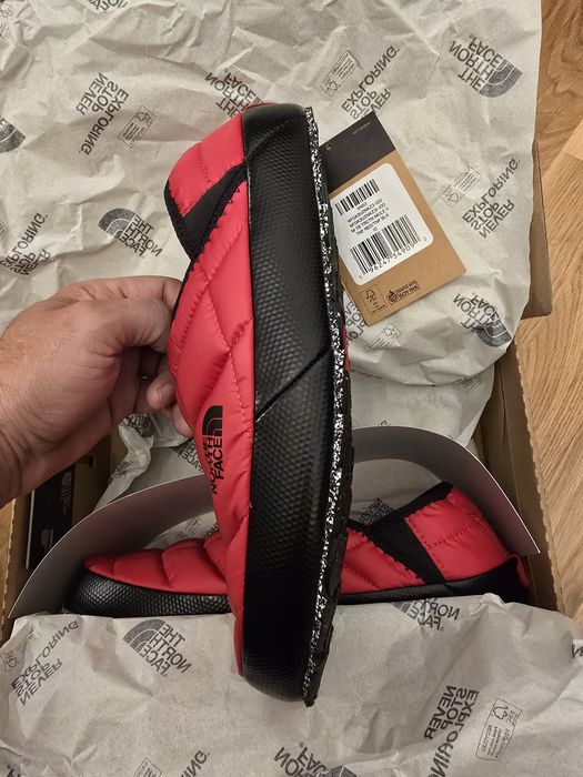 Papuci de casa North Face noi marime 43 28 cm