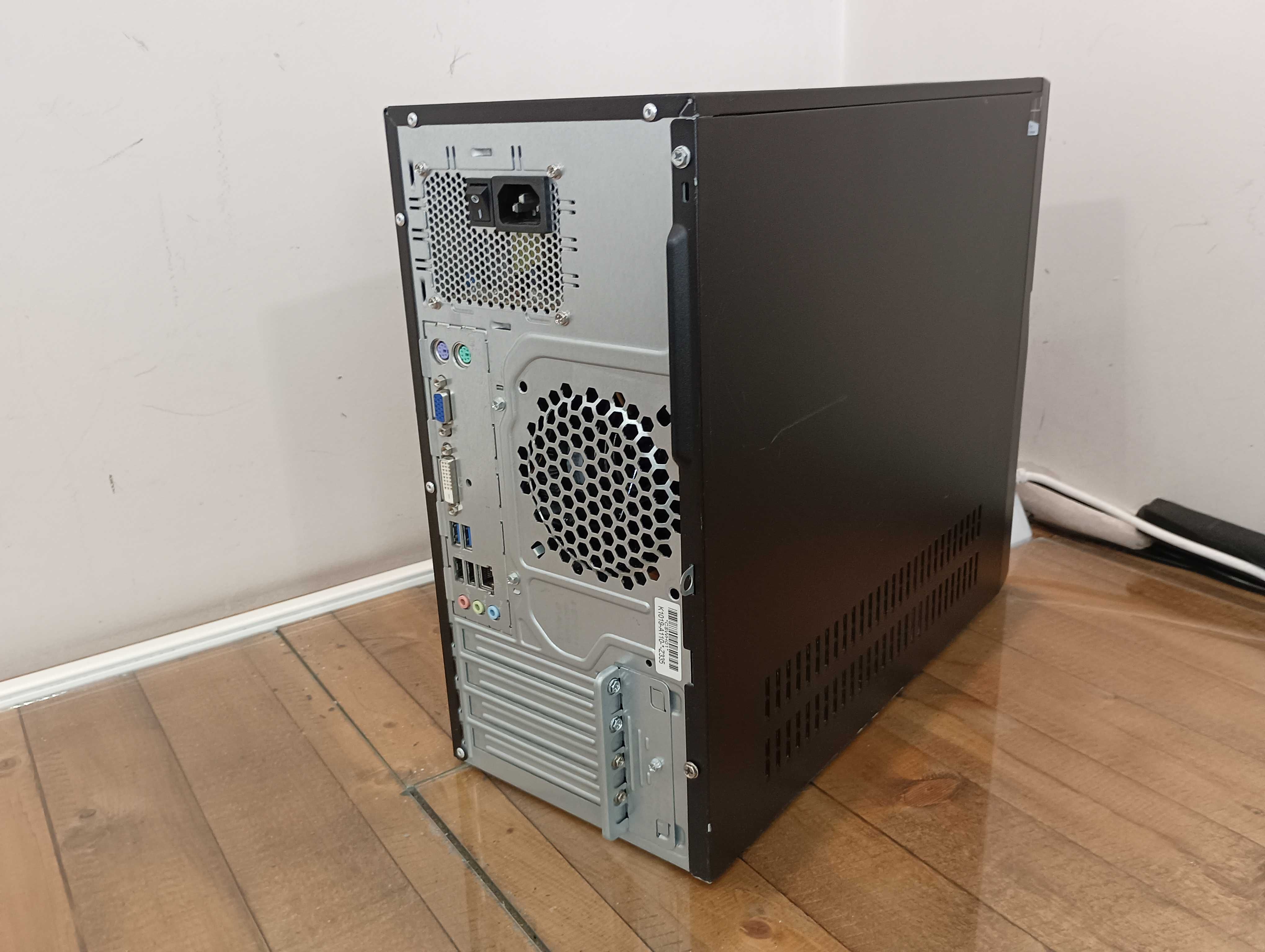 Настолен компютър Fujitsu Esprimo P420