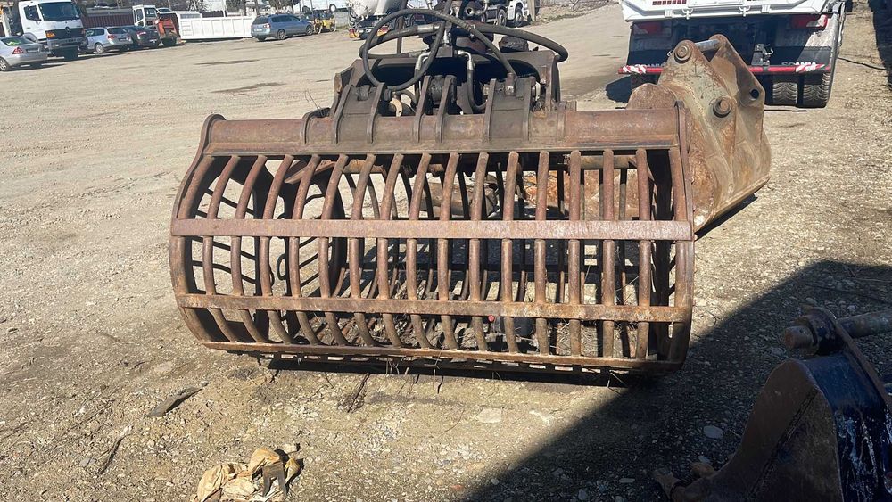 GRAIFER pentru incarcat deseuri, rumegus