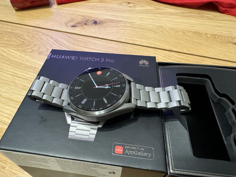 Huawei smartwatch 3 PRO