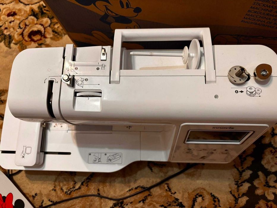 Mașină brodat Brother M240ED + materiale