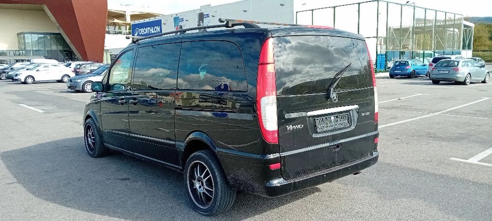 Mercedes Viano 3.0Diesel automat/ piele, klima fata/ spate.