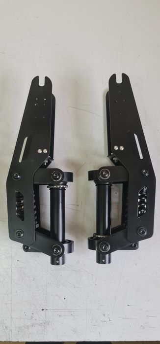 Продавам 2бр. предно окачване за тротинетка xiaomi m365, essential