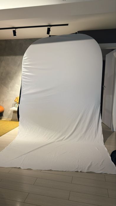 Manfrotto Lastolite Fundal pliabil Alb/Negru cu trena 1.8x2.15m