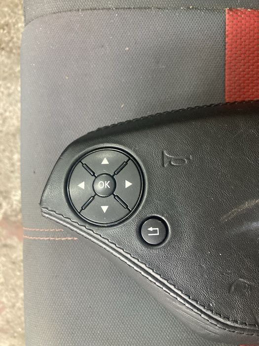Mercedes w221 face бег волан