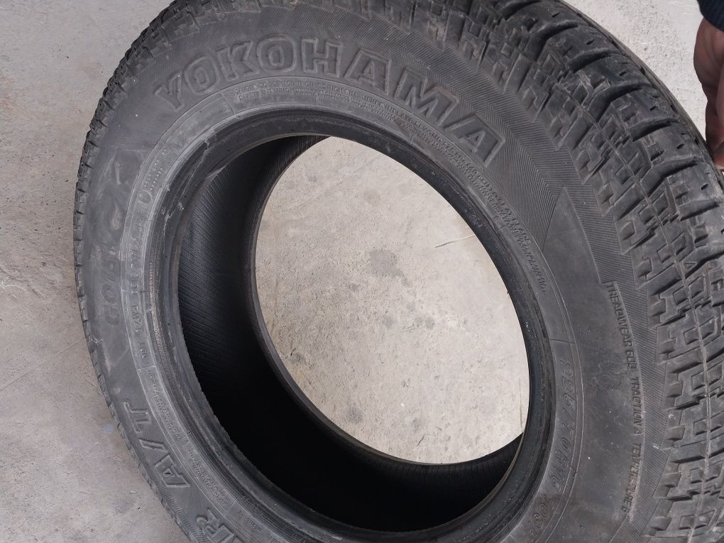 Шины 225/70 r16 2шт на запаску