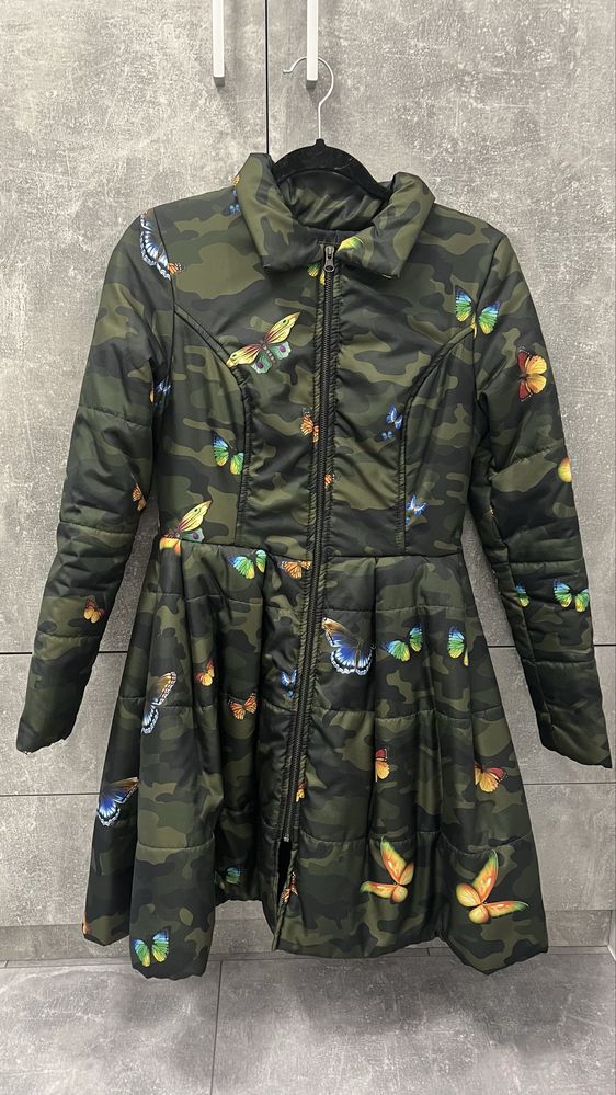 Яке на марката NIKOLE Collection