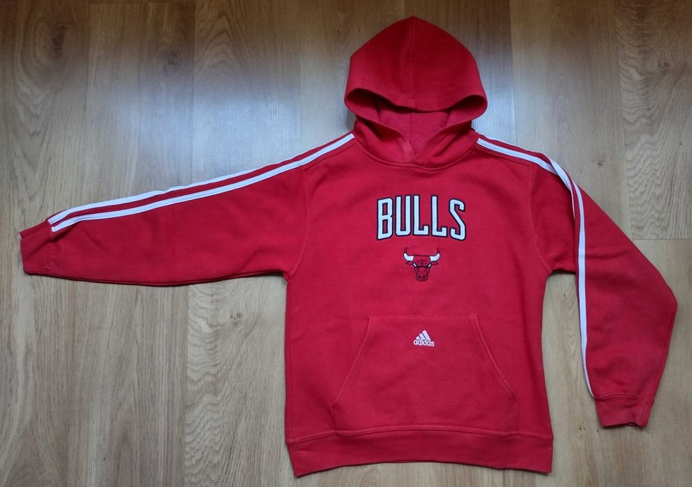 NBA / Chicago Bulls / Adidas - детски суичър с качулка Hoodie