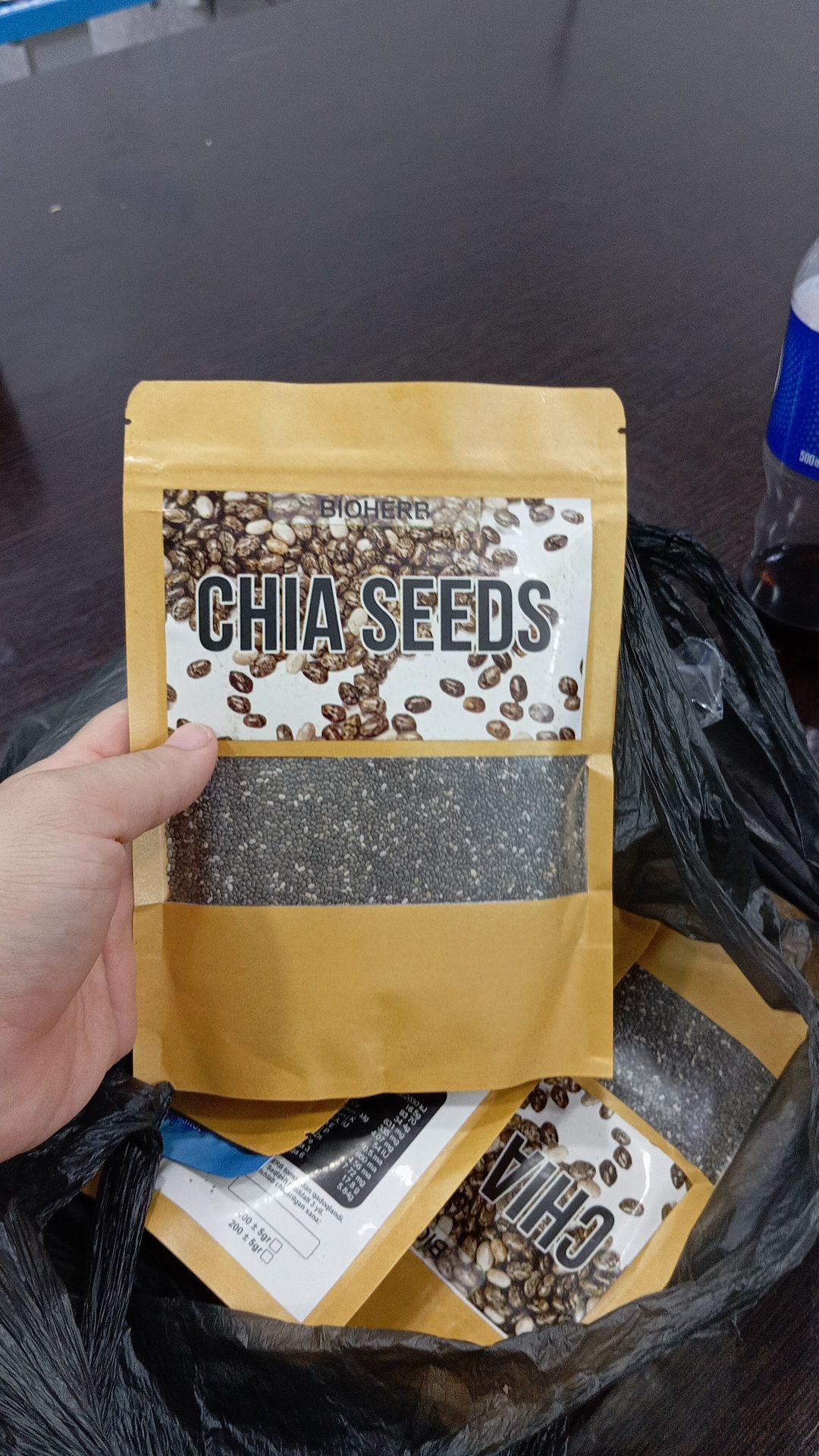 Optom va donaga chia urugi. Magazin va savdogarlar uchun qulay narhda