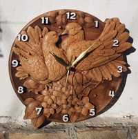 Часовници от дърво, дърворезба, за подарък , сувенир