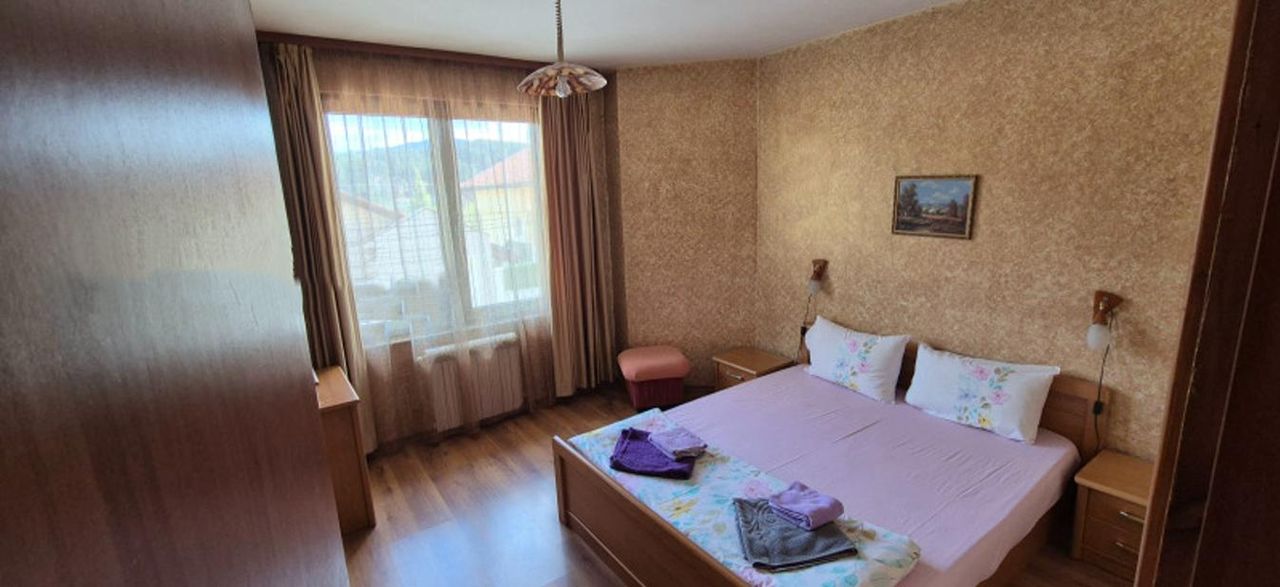 Дава се под наем Двустаен апартамент в Банкя - 70 кв.м за 675 € - Снимка #3