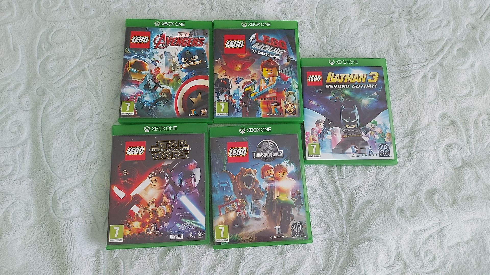 Jocuri Xbox One  3 buc,disponibil Lego