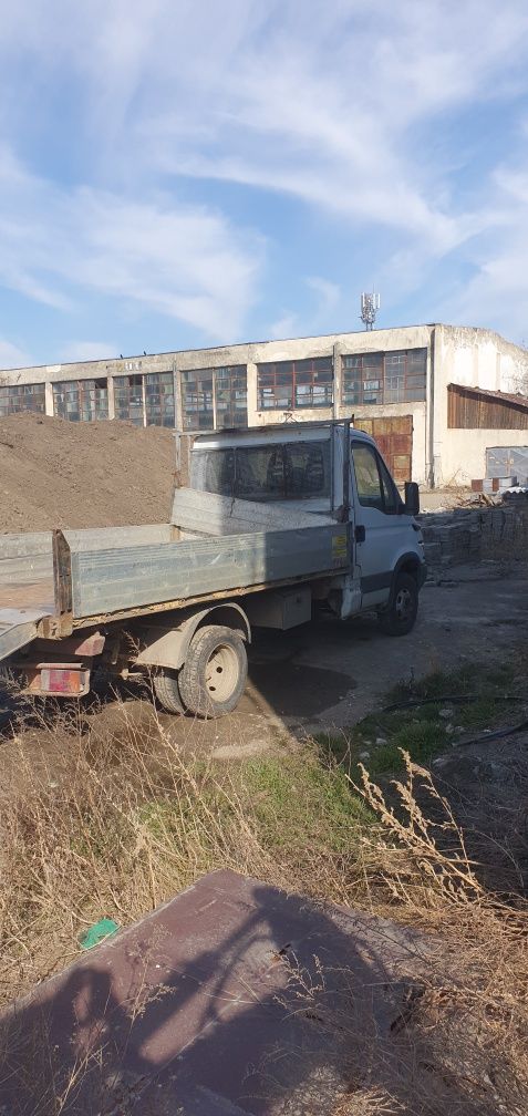 excavator incarcator bobcat