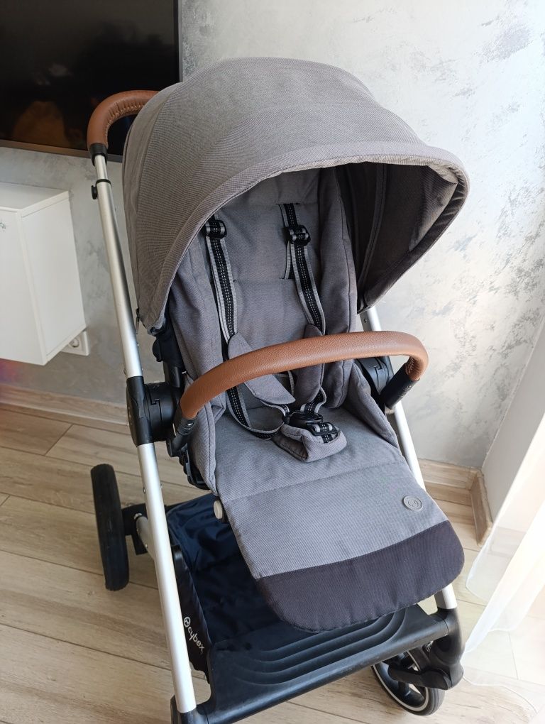 Cybex Balios S Lux 2 в 1 SLV сребриста рама Soho Grey