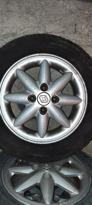 4 jante cu tot cu cauciucuri