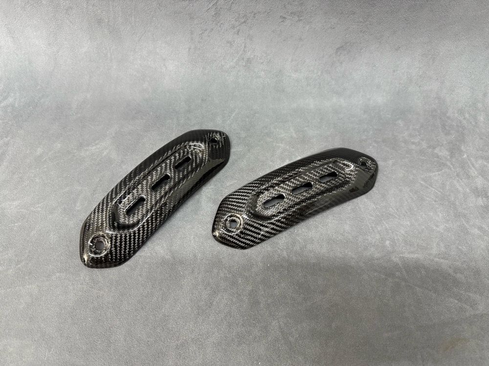 Истински Карбонов предпазител ( Carbon shield) ducati hypermotard 821