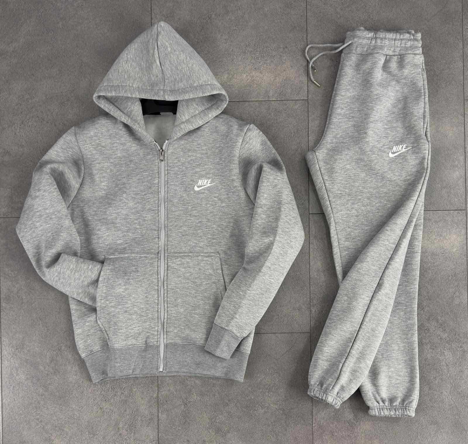 Мъжки Екипи Nike Tech (Висок Клас)