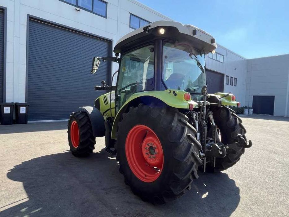 Tractor CLAAS ATOS 340