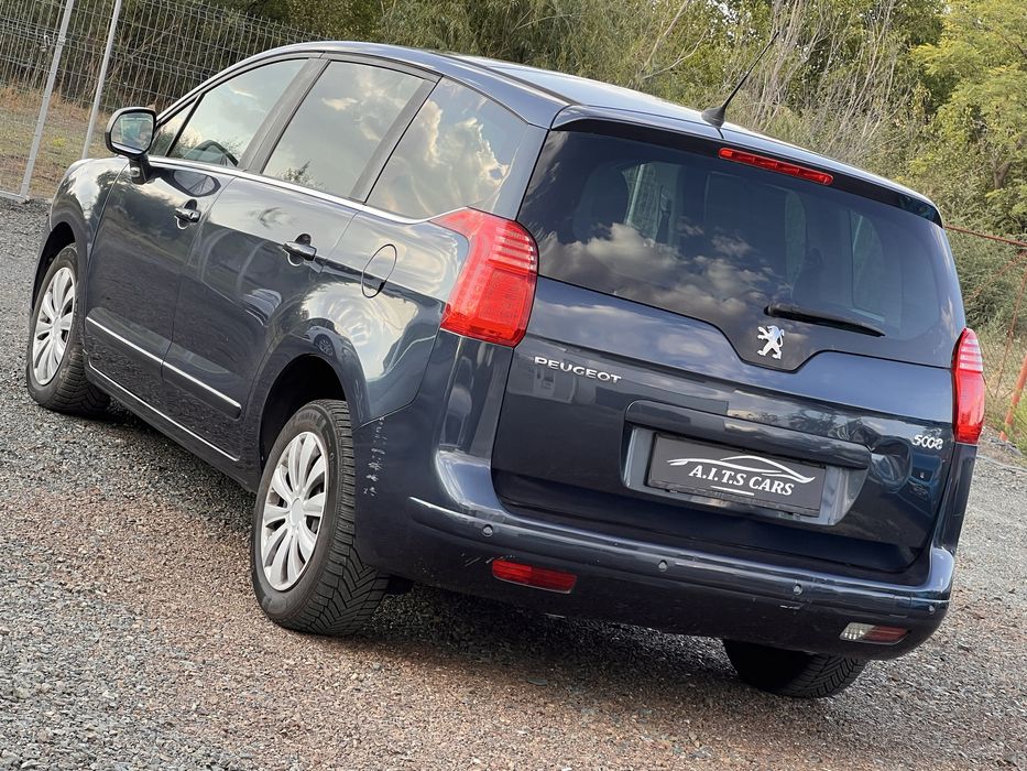 Peugeot 5008 1.6 HDI 2013/Navi/Panoramic/Posibilitate rate fixe