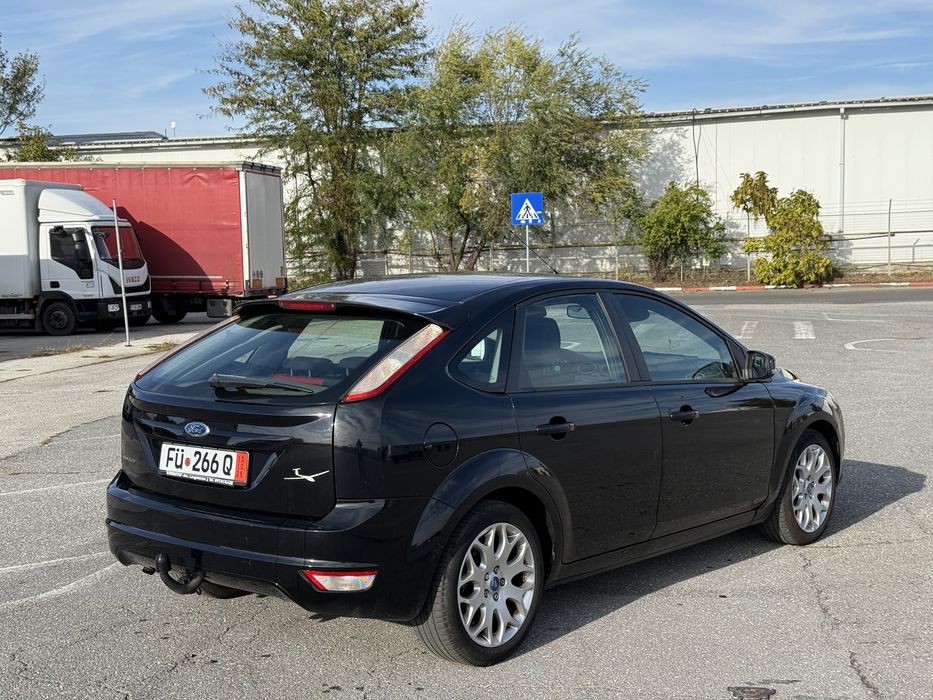 Ford focus 1.6 benzina