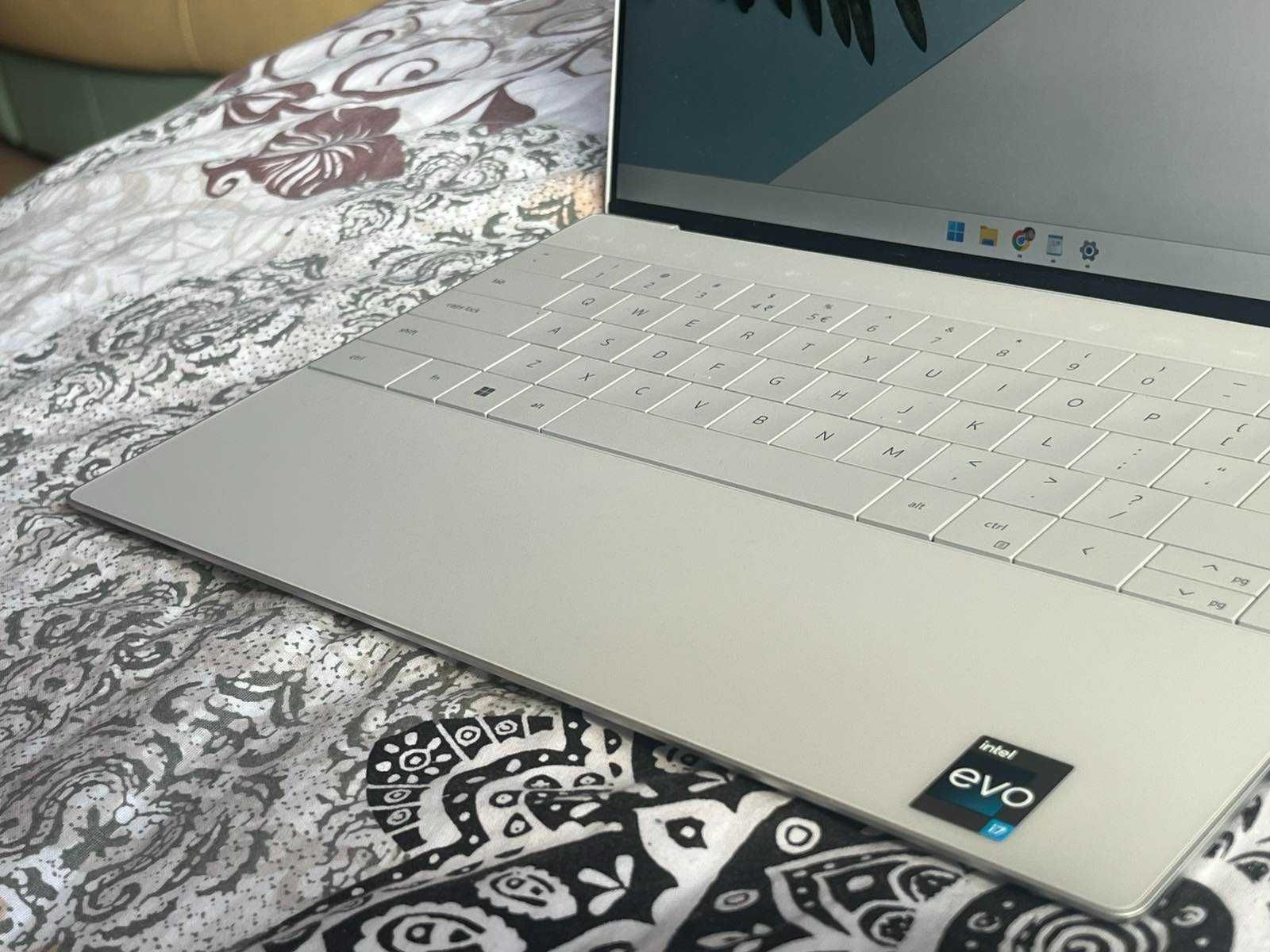 Уникален Dell XPS 13 Plus (9320) /Елегантен Дизайн/ i7-1280P/ 1 Tb/ 16