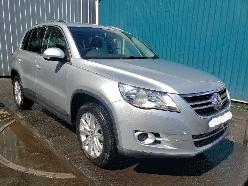 CD player Volkswagen Tiguan 2008 SUV 2.0 TDI CBAB
