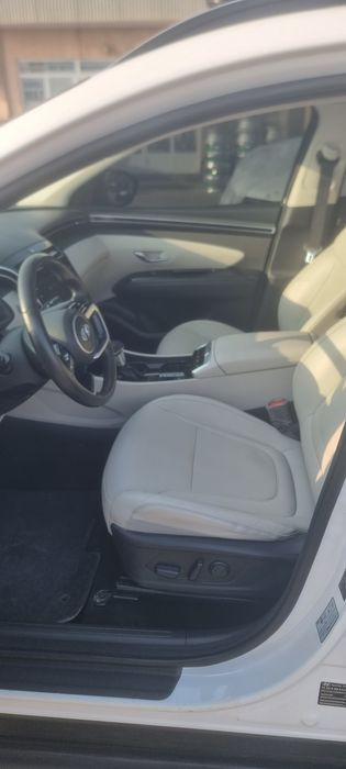 Продаётся хундае туксон 2021/2022 панарама кожаный салон фул пазитсия