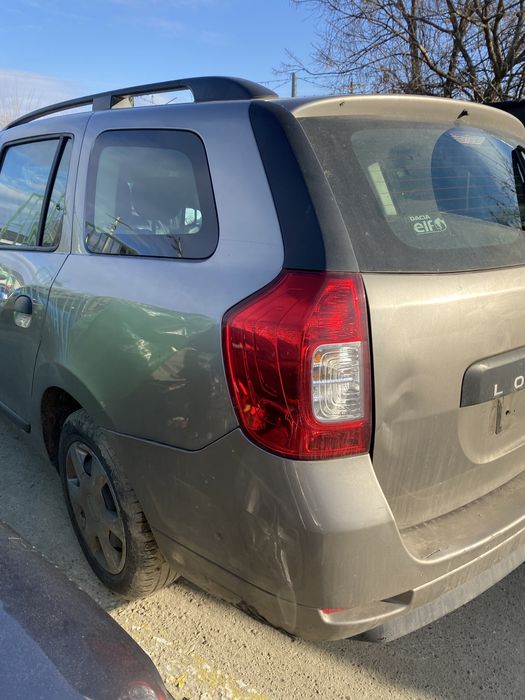 Haion cu lunetă Dacia Logan MCV 2014 mic defect stânga jos