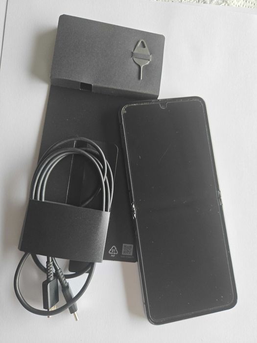 Samsung Z Flip 5, 256 GB, 8 GB RAM, 5G