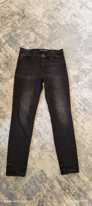 Blugi dama Stradivarius mărime 38