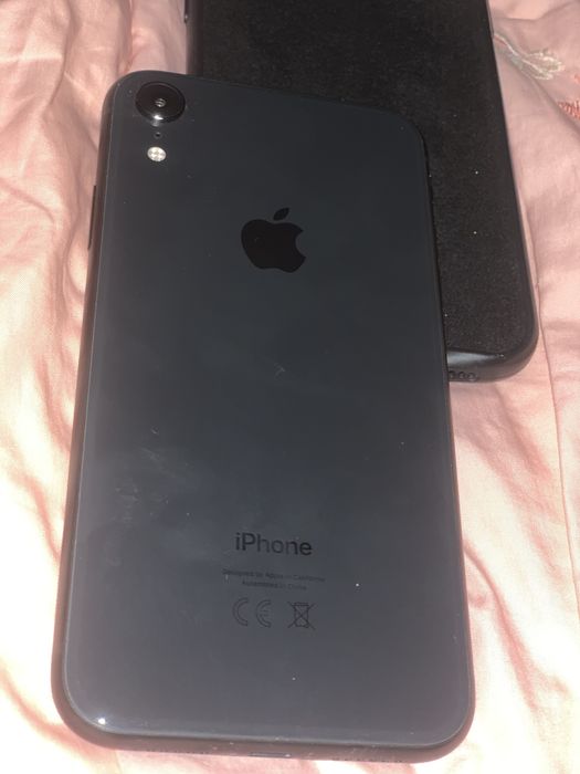 IPhon xr ca nou impecabil  functioneaza 10/10 baterie 99%.