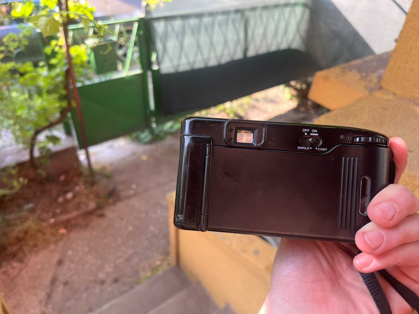 OLYMPUS AZ-1 Zoom Japan