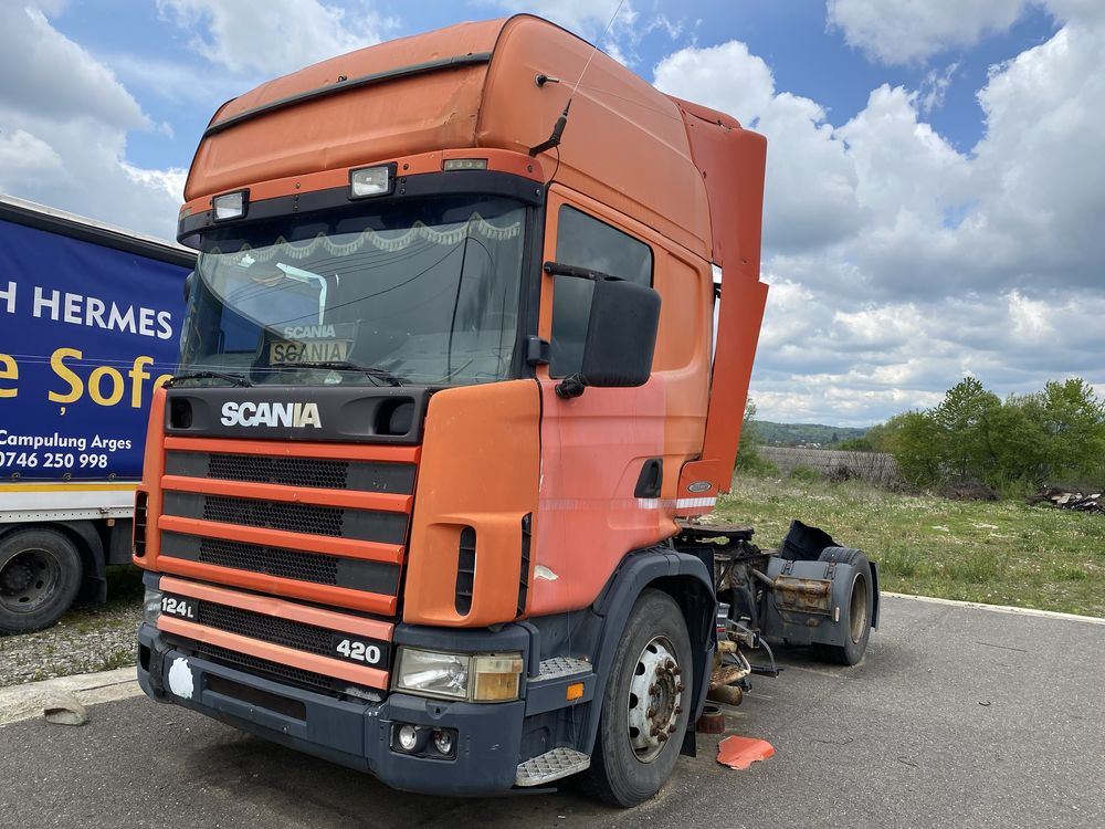 Scania 124L 420 cp 2004 aviariat