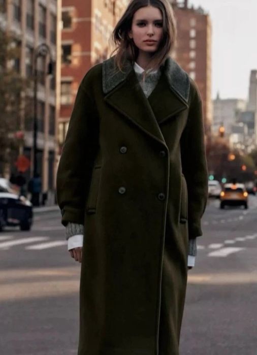 ZARA вълнено палто ново