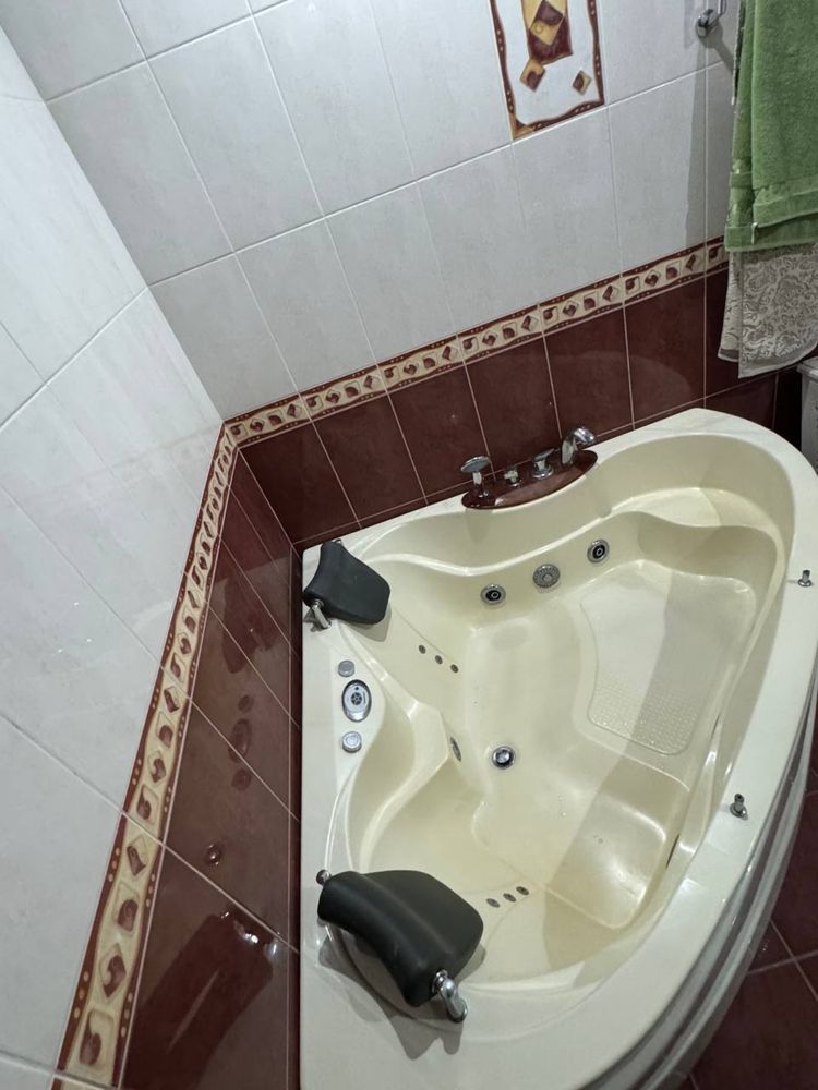 Ванна продается б/у