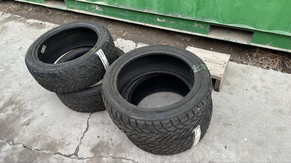 Продам зимнюю резину