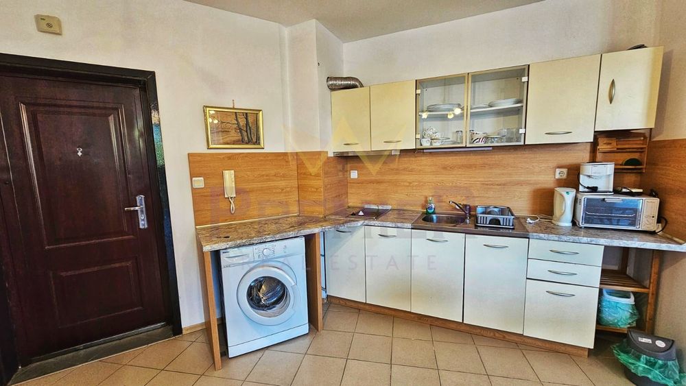 Продава се Тристаен апартамент в к.к. Слънчев бряг - 75 кв.м за 1307 €/кв.м - Снимка #2