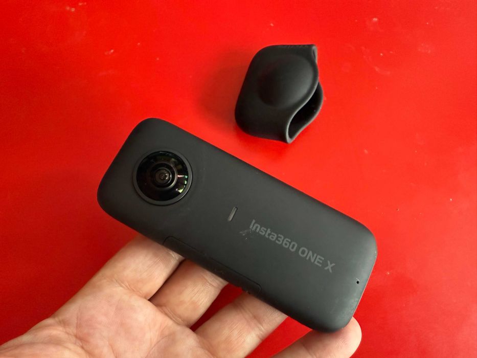 Insta360 ONE X Камера - 4K, 5.3K, 360 Degrees