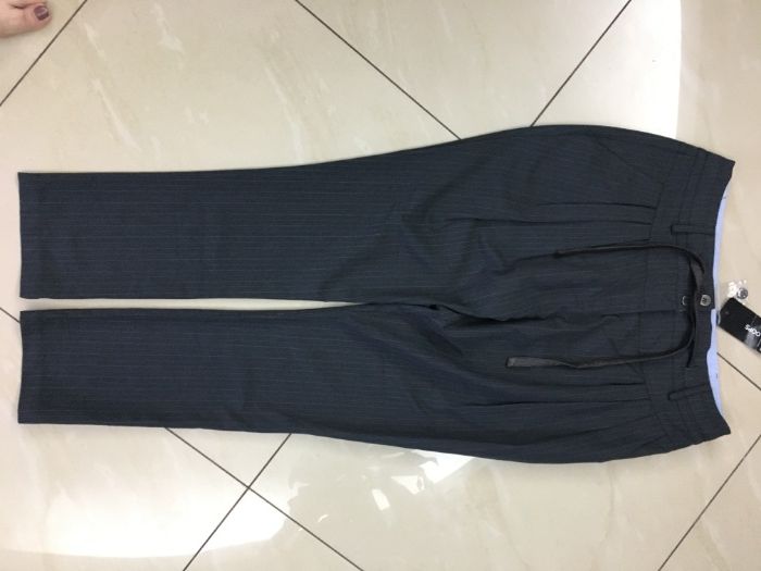 Pantaloni noi 14-16 ani