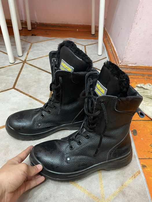 Берцы военные,с мехом