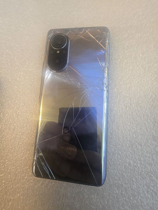 Nova 9 se Huawei за части