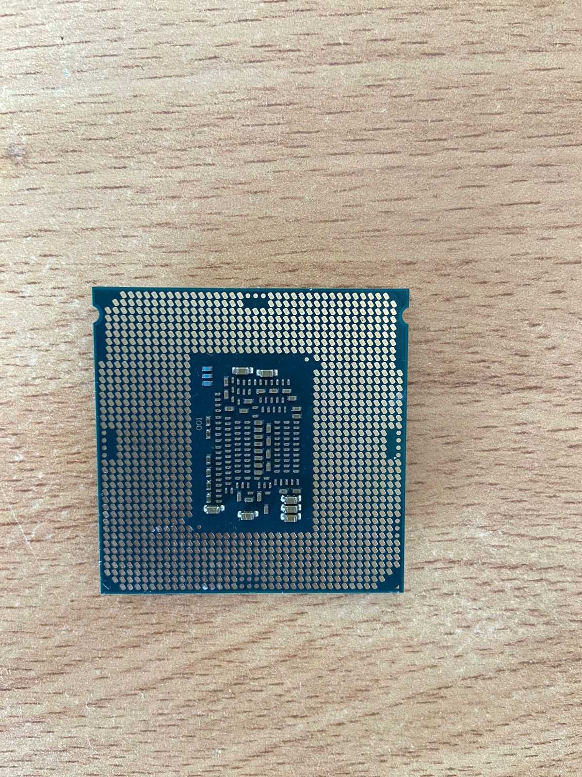 Процессор Intel core i3 8100, кулер