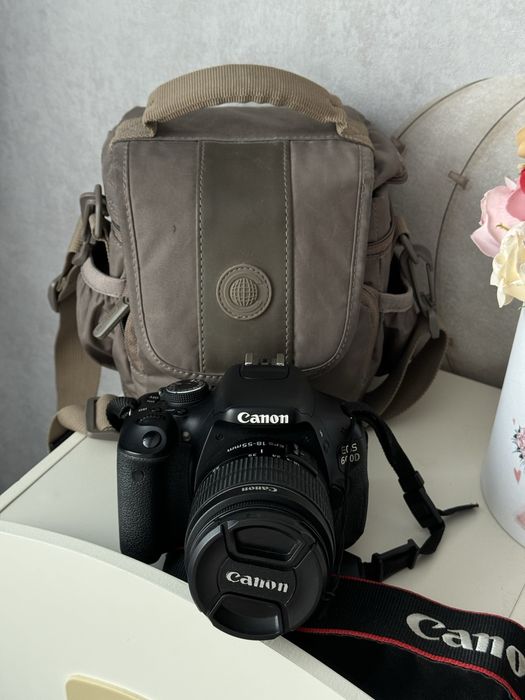 фотоаппарат Canon 600D