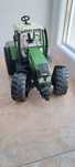 Vând tractor jucărie