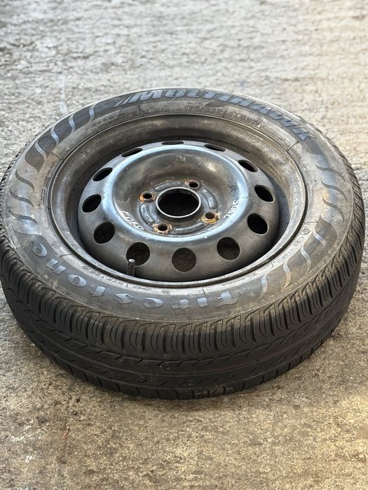 roata rezerva ford fiesta an 2006