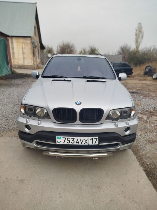 Продам БМВ х 5 2002 года