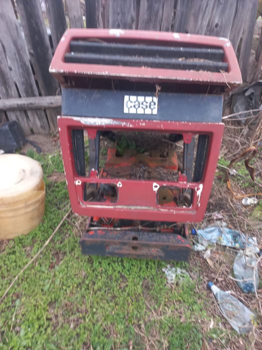 Vand Capotaje Sasiu Motor Piese Tractor Case , David Brown