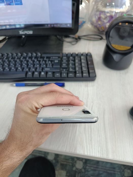 Samsung A30 sotiladi